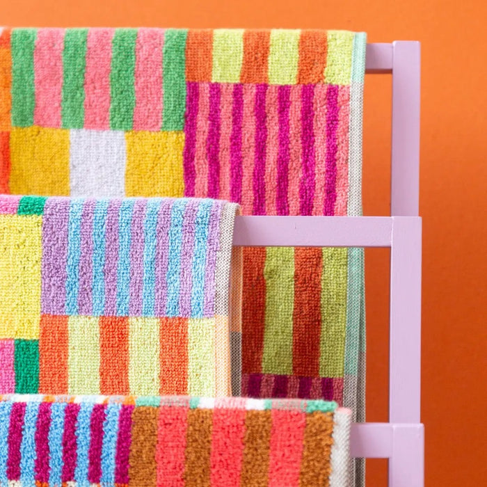 Bath Towel #73 Tulip Quilt